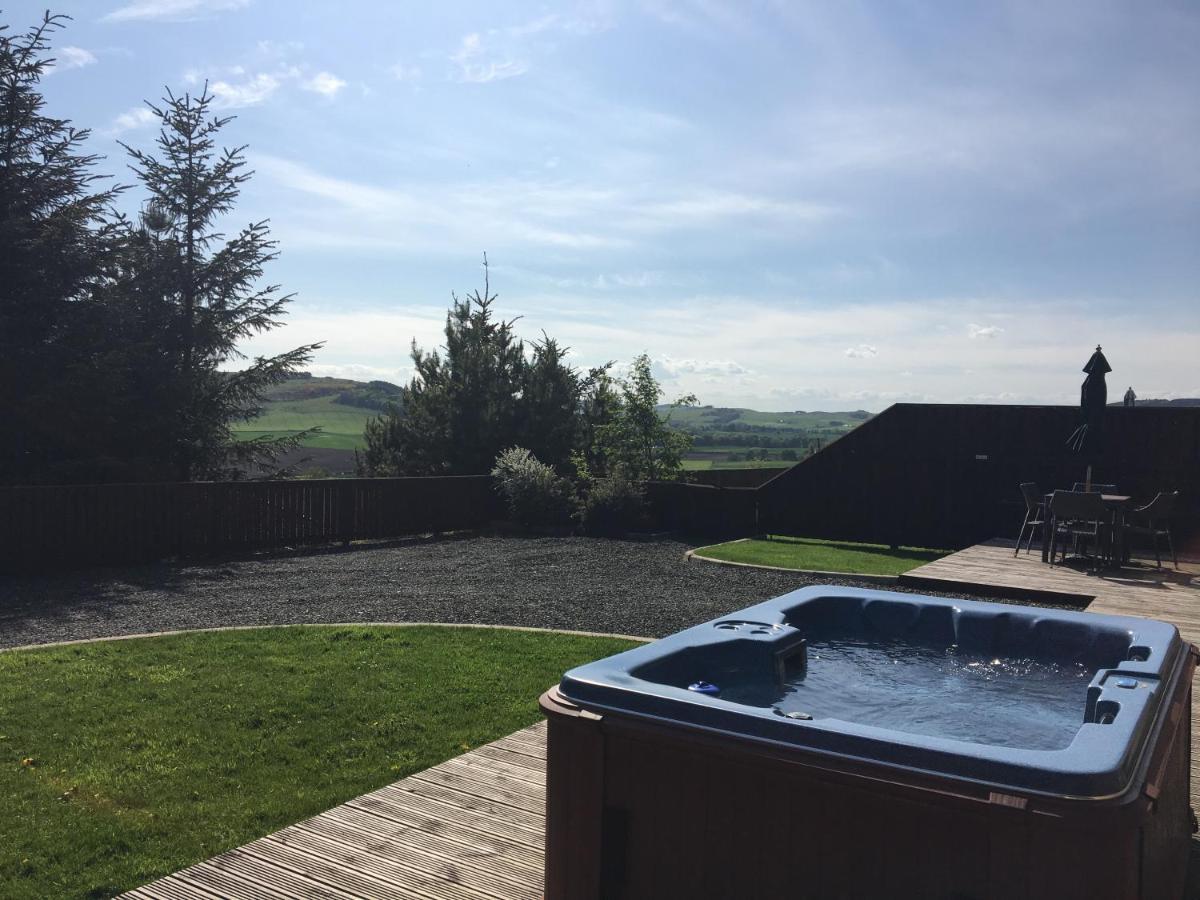 Cherry Blossom Cottage Cupar Buitenkant foto