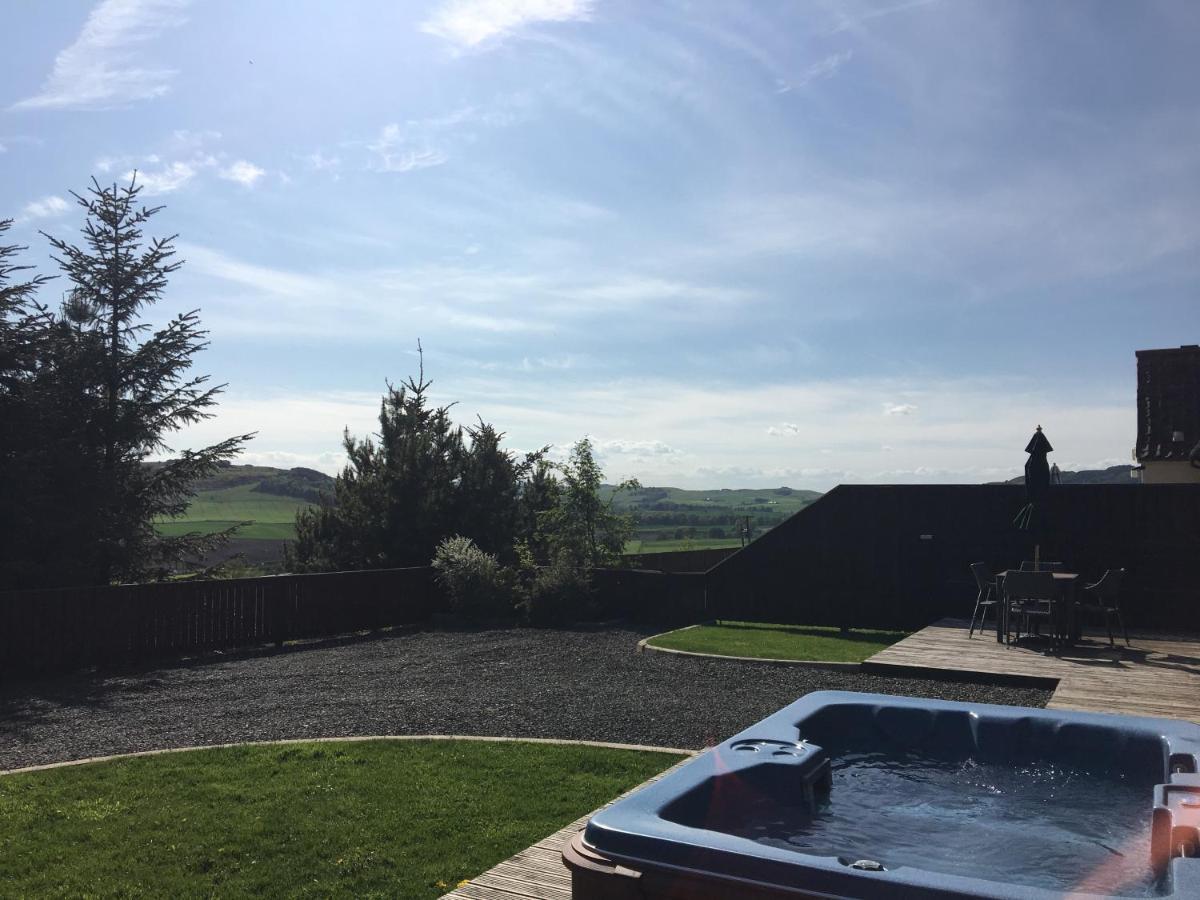 Cherry Blossom Cottage Cupar Buitenkant foto
